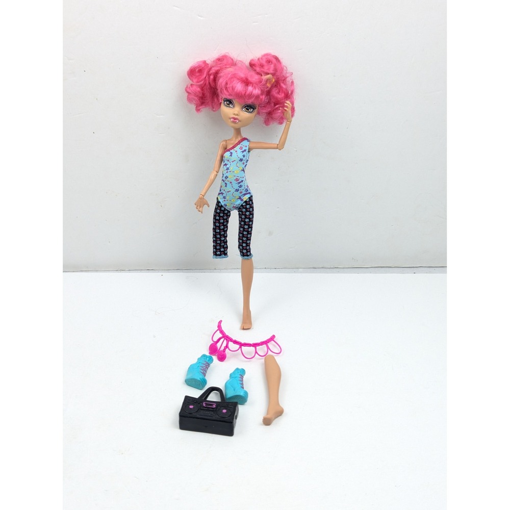 Monster High Doll - Howleen Wolf Dance Class‎ Clawdeen Sister Pink Hair